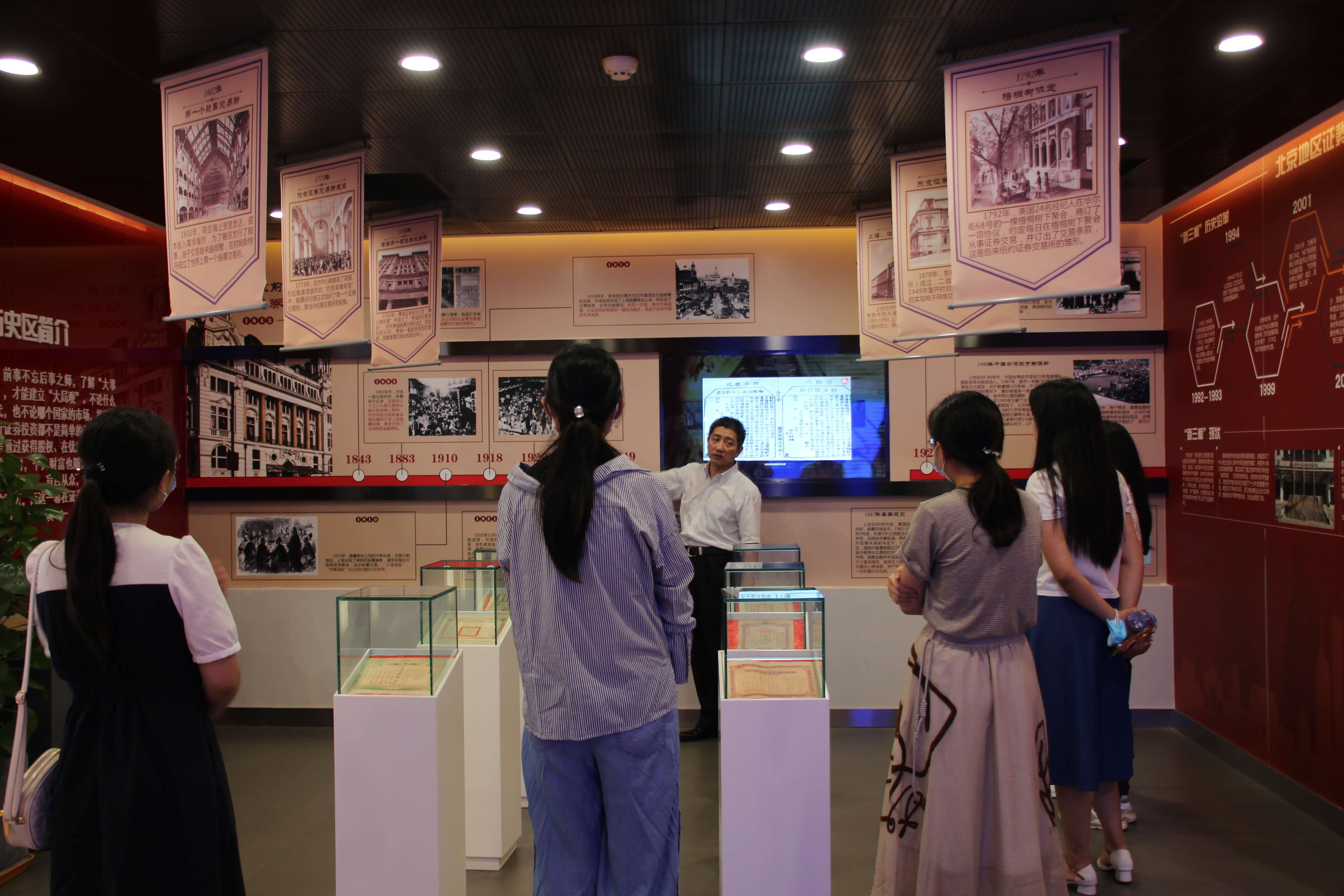 1627980346834758.jpg 1627980346834758.jpg