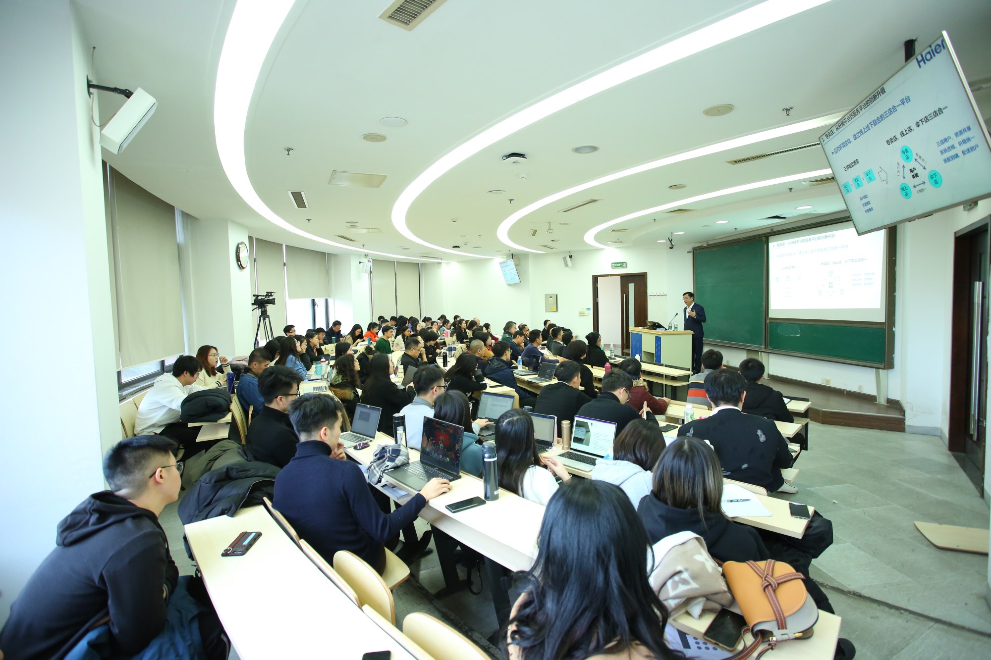 1576724799453339.jpg 1576724799453339.jpg